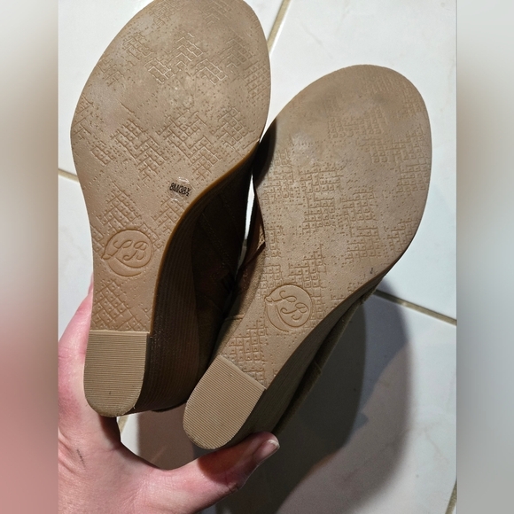 Lucky Brand Tan Taupe Brown Leather Boots Ankle Booties Heel Shoes - Picture 4 of 12